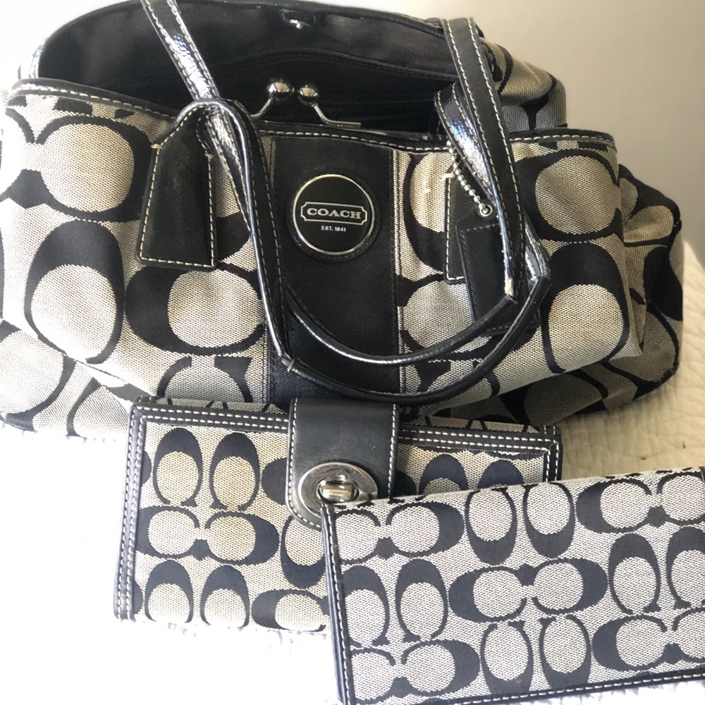 Coach Purse Set with wallet